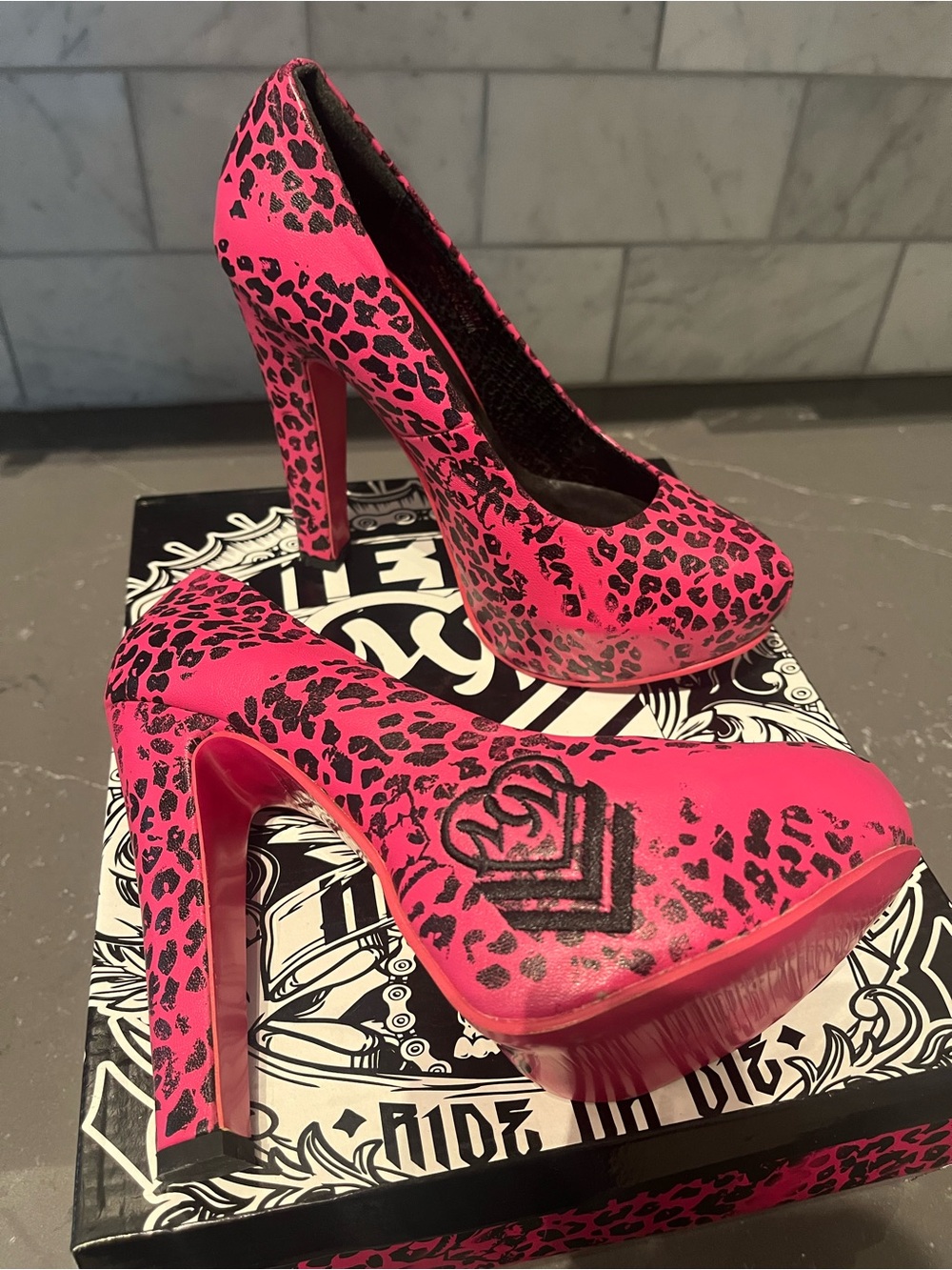 Metal Mulisha Fierceness Pink Leopard Platform Heels Size 7 Worn Once w/ Box